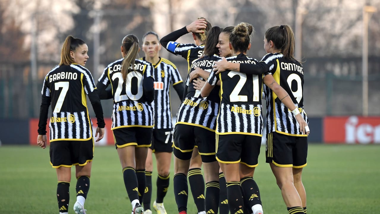 Cantore Stunner Helps Bianconere To Win Over Milan Juventus