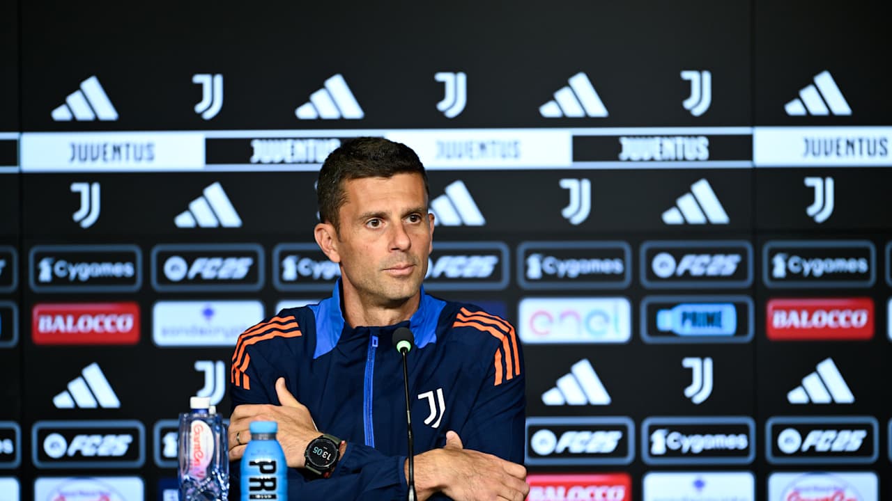 Thiago Motta Presenta Udinese Juventus Video Juventus