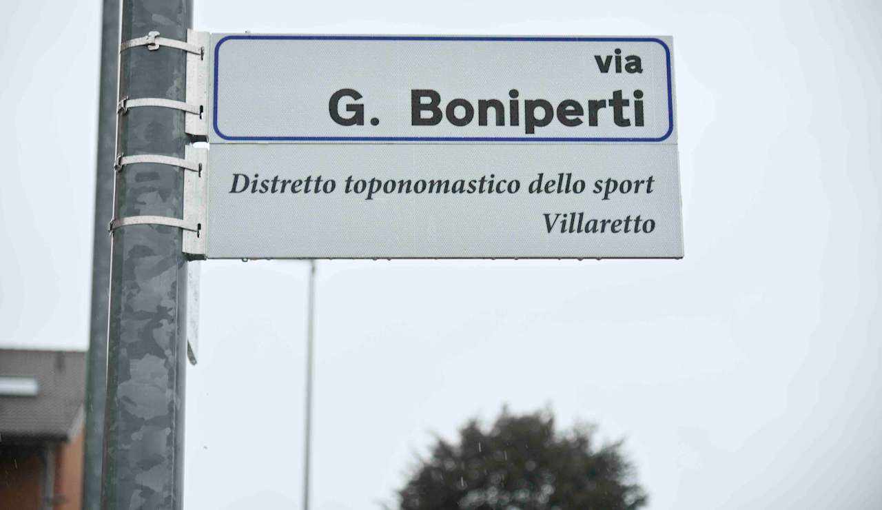 intitolazione strada boniperti 22