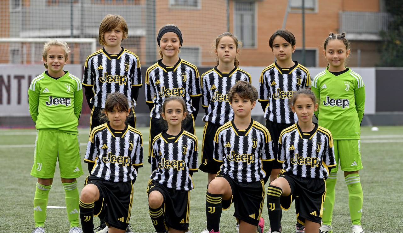 women under 10 11 vs Milan2