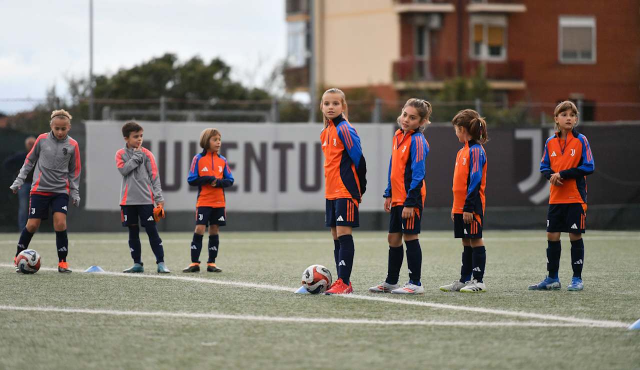 women under 11 2024 25 first training 1