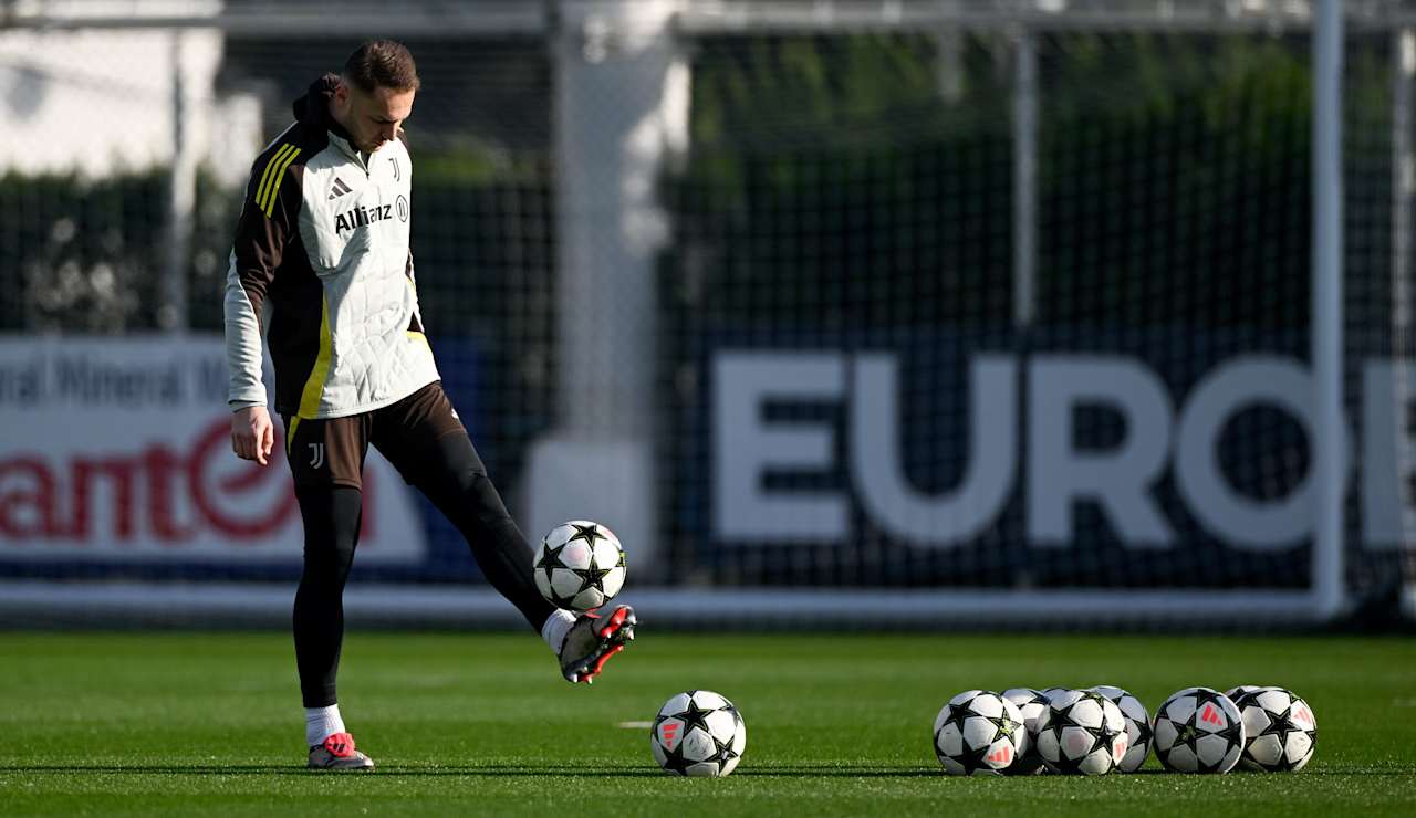 Juventus Training - 26-11-2024 - 16