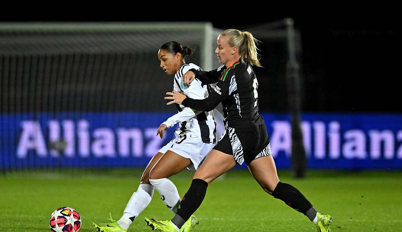 Juventus Women Arsenal 12