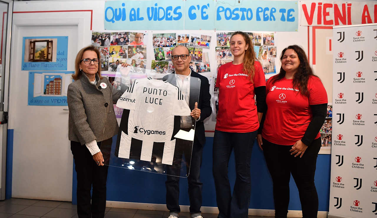 punto luce save the children 18 11 24 4