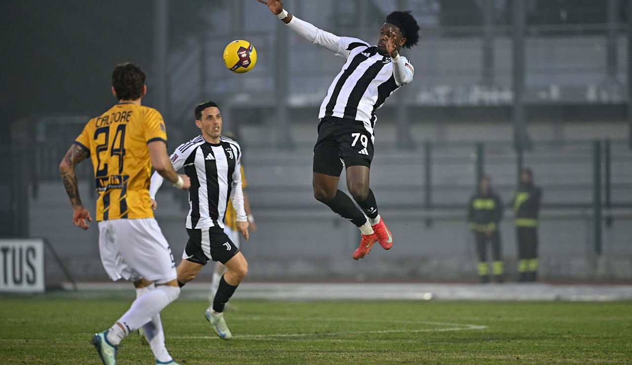 Juventus_Next_Gen_Giugliano 10