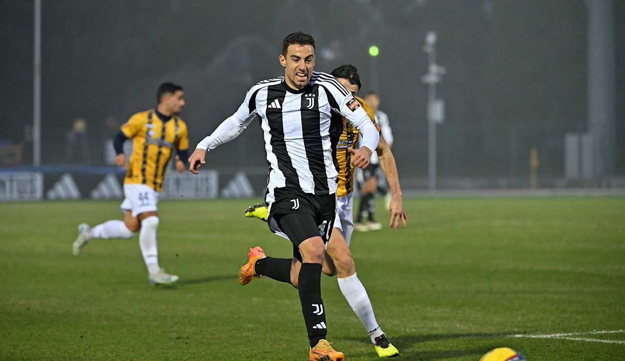 Juventus_Next_Gen_Giugliano 12