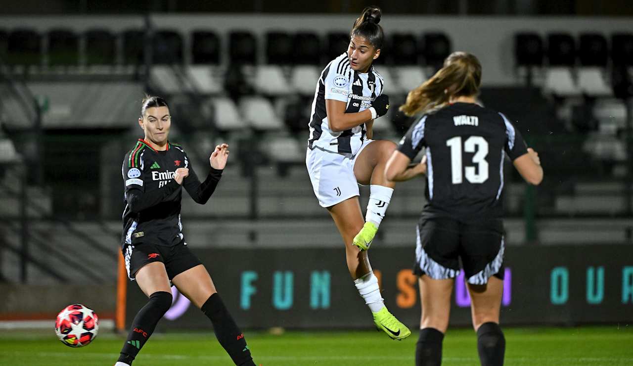 Juventus Women Arsenal 18