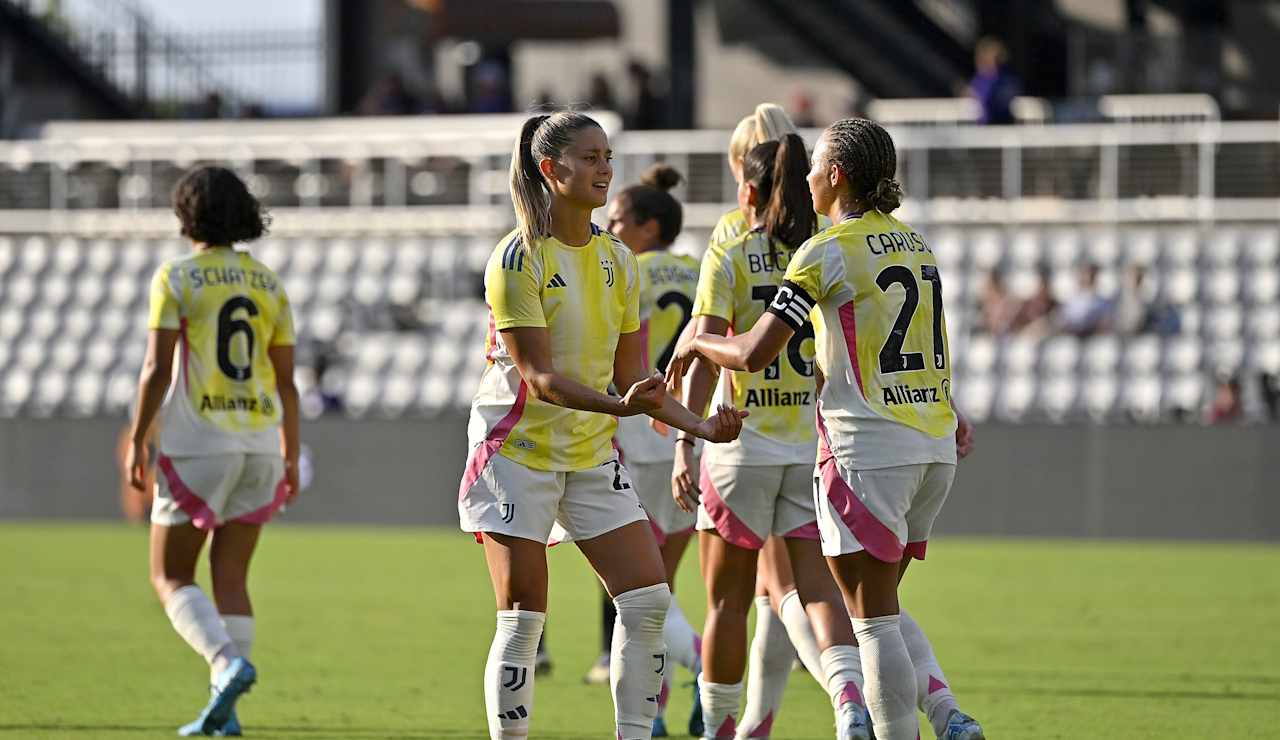 juventus women colo colo 24