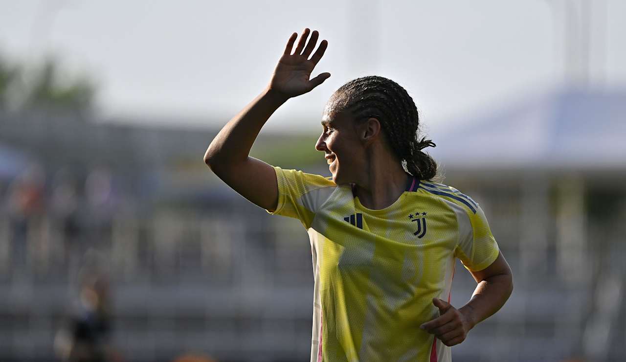 juventus women colo colo 18