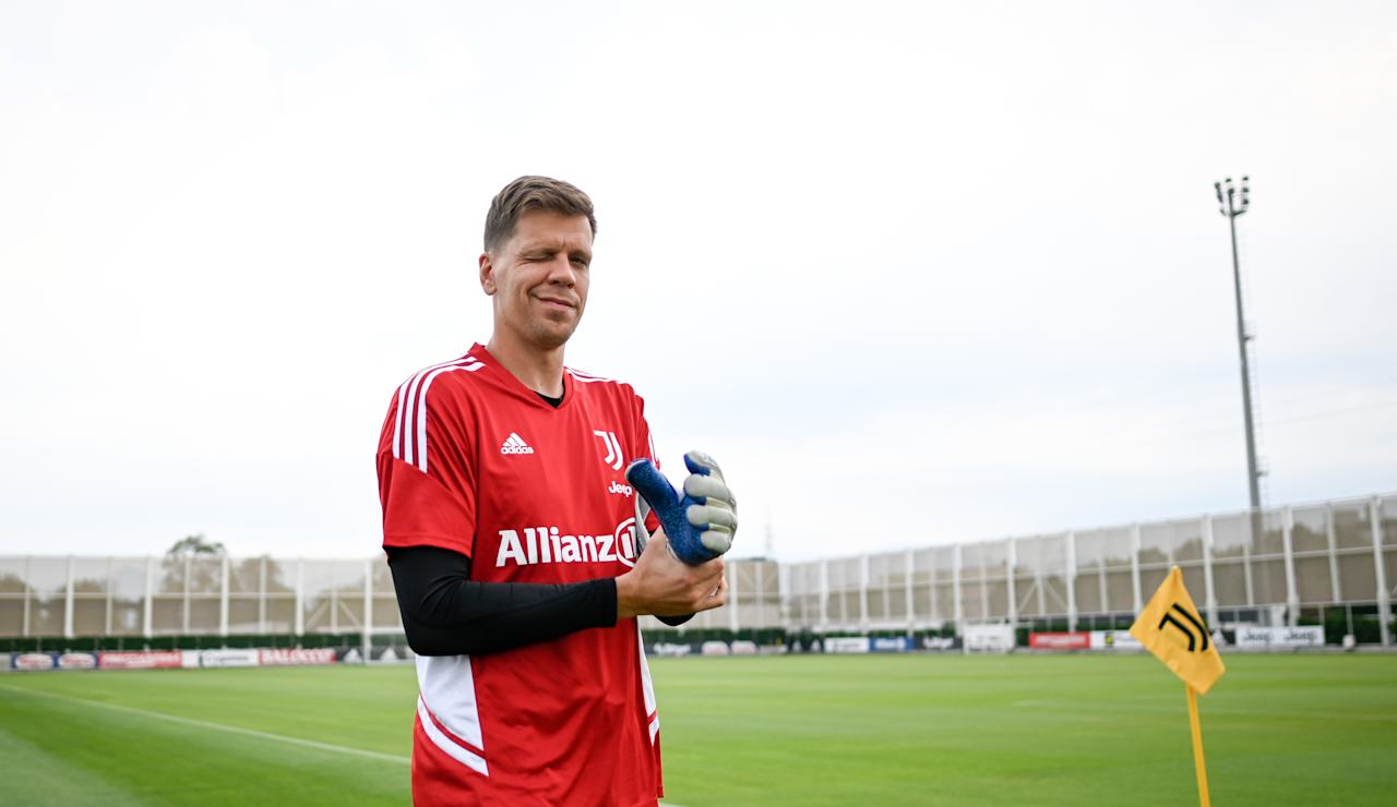 BEST OF WOJCIECH SZCZESNY - 14-08-2024 - 13