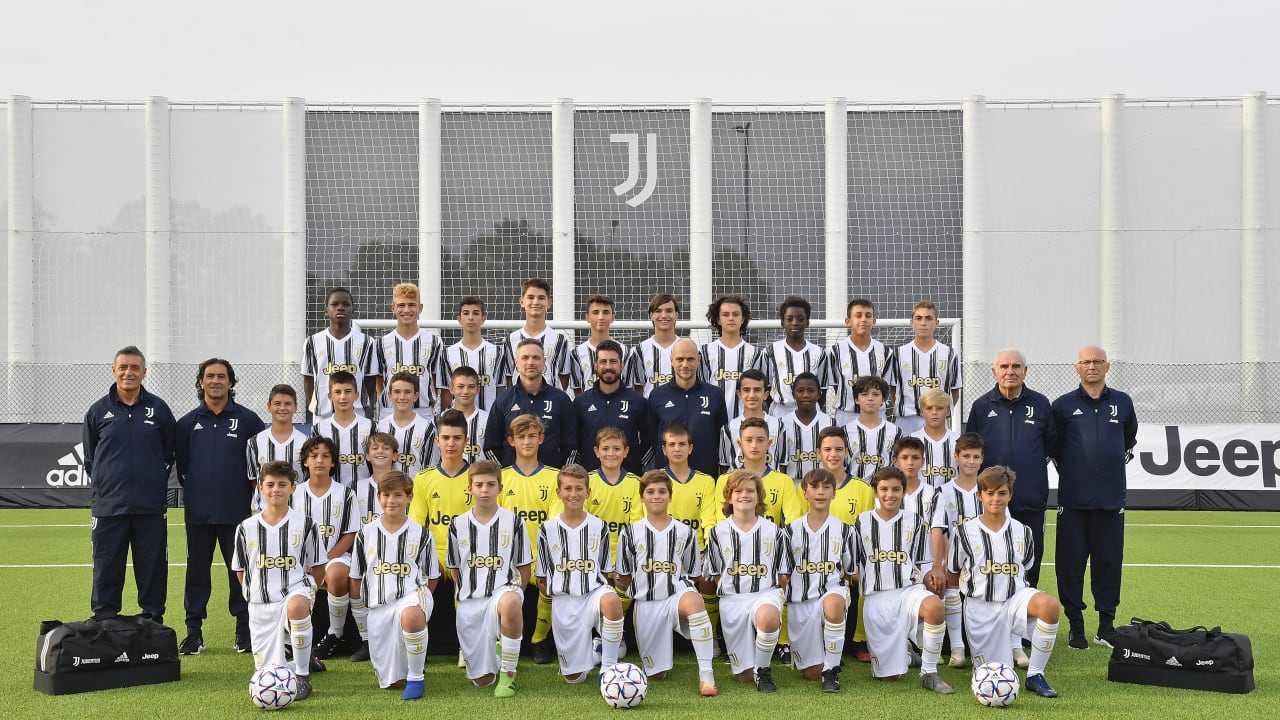 juventus youth kit