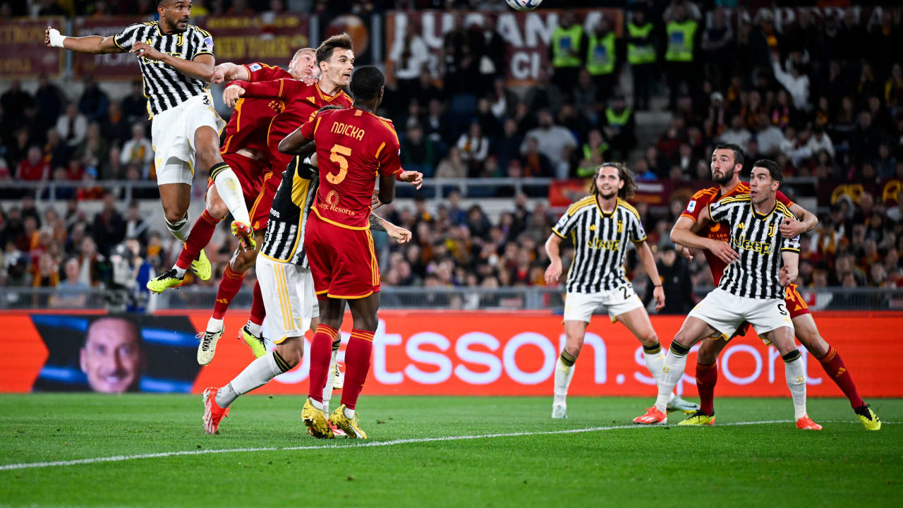 JUVE COLLECT A PRECIOUS POINT AGAINST ROMA - Juventus