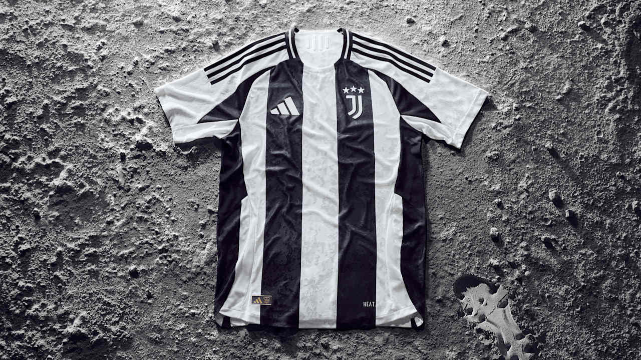 Kit juventus sale