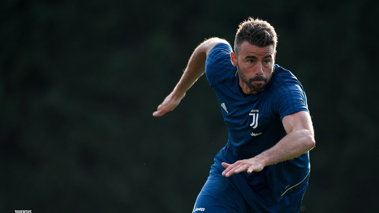 Barzagli looks ahead - Juventus