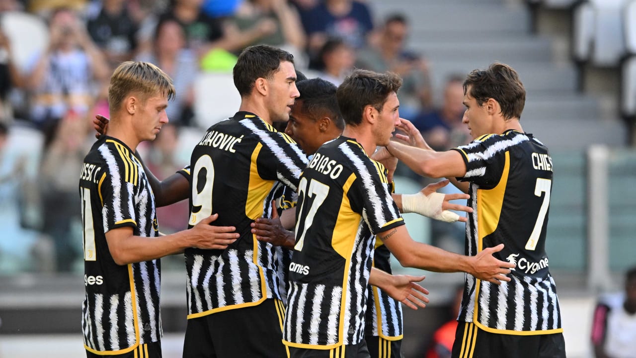 Juventus to open the 2018-19 season against Chievo at the Bentegodi - Black  & White & Read All Over