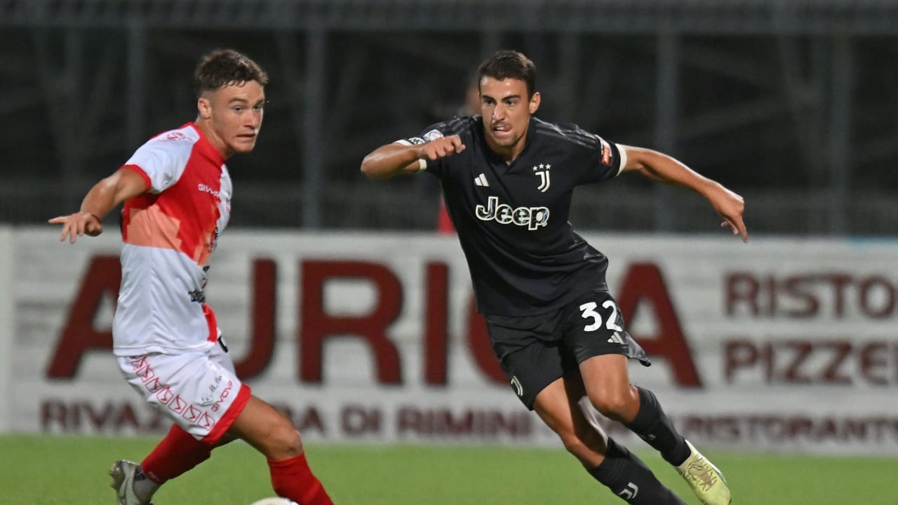 Riccardo Turicchia in azione contro il Rimini