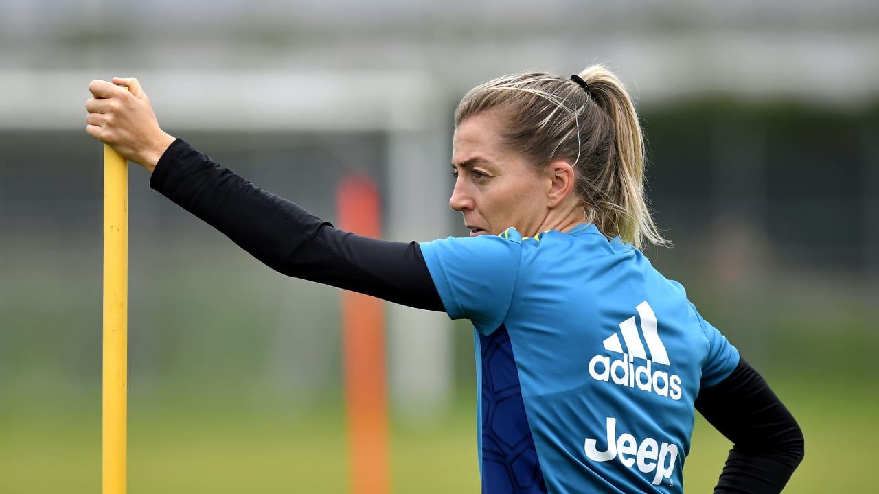 Linda Sembrant durante un allenamento a Vinovo