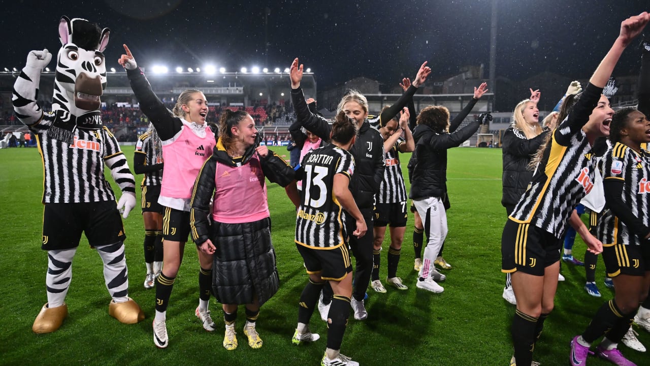 Roma Juventus Women Celebration 3