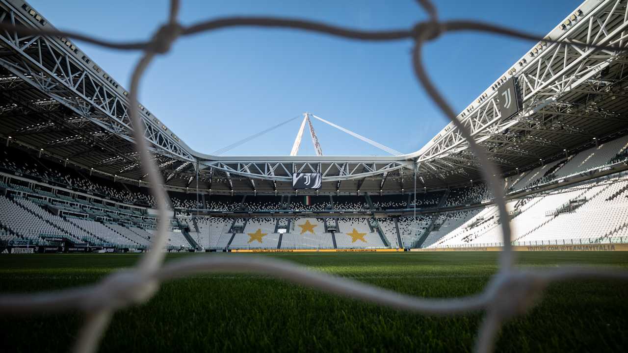 Allianz_Stadium_views