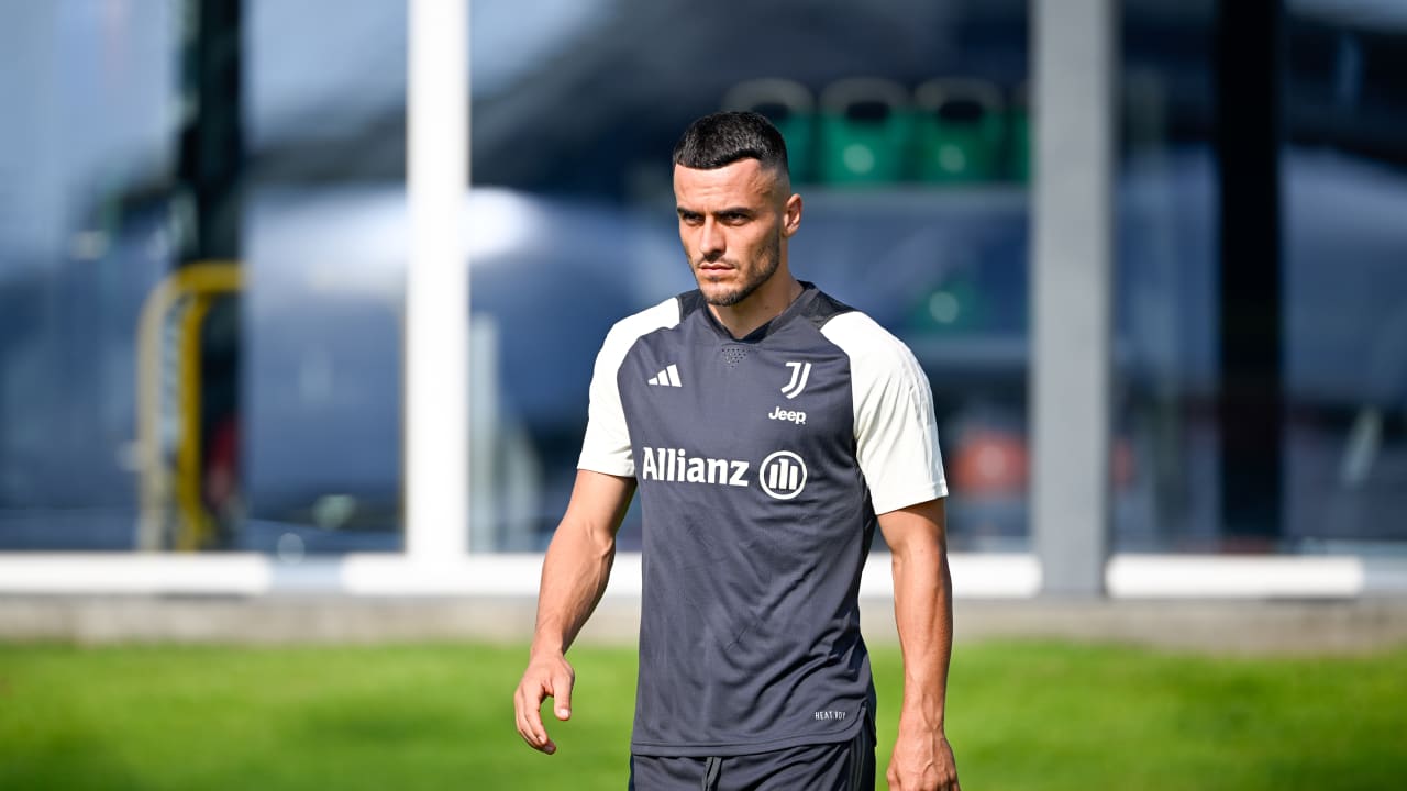 Filip Kostic al JTC