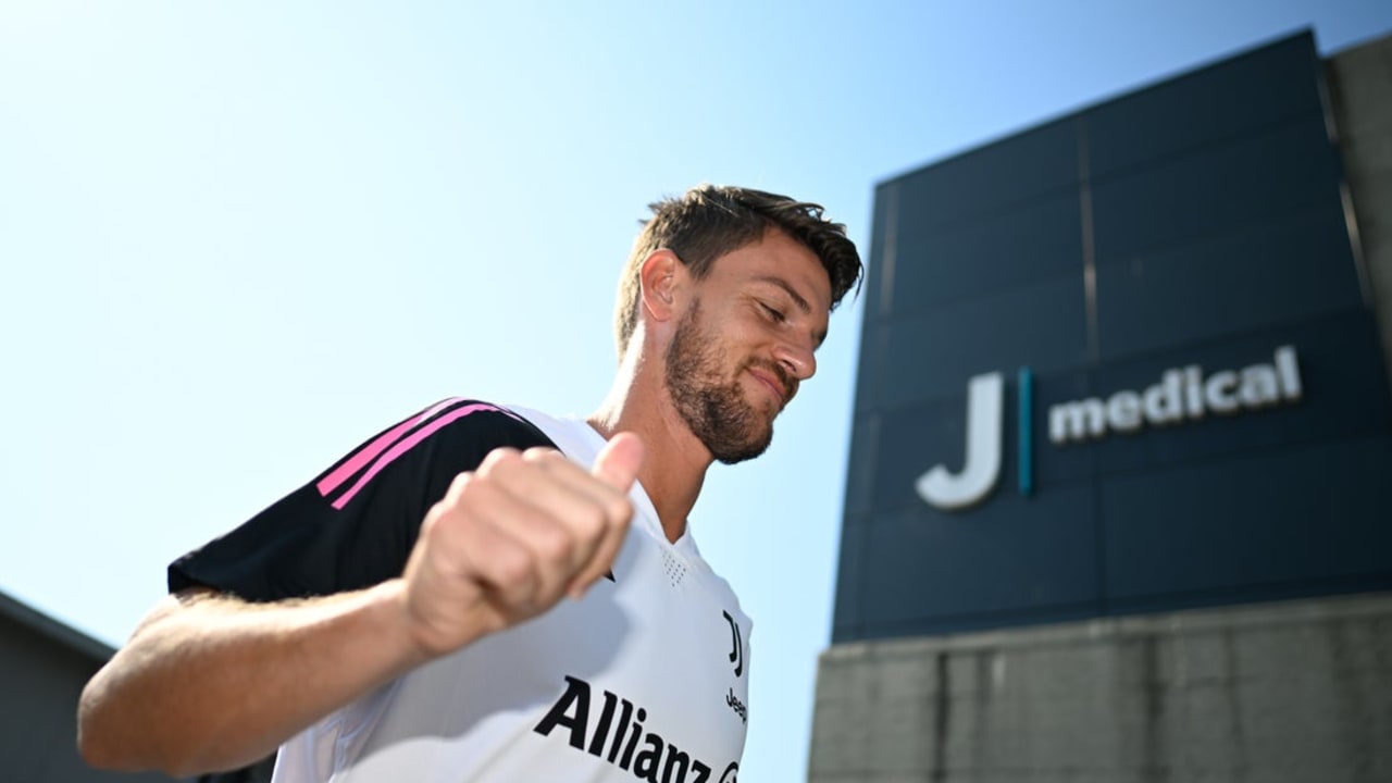 Daniele Rugani al J|Medical