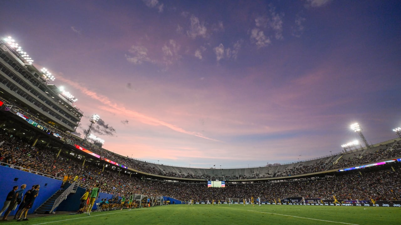 Rose Bowl Stadium di Pasadena