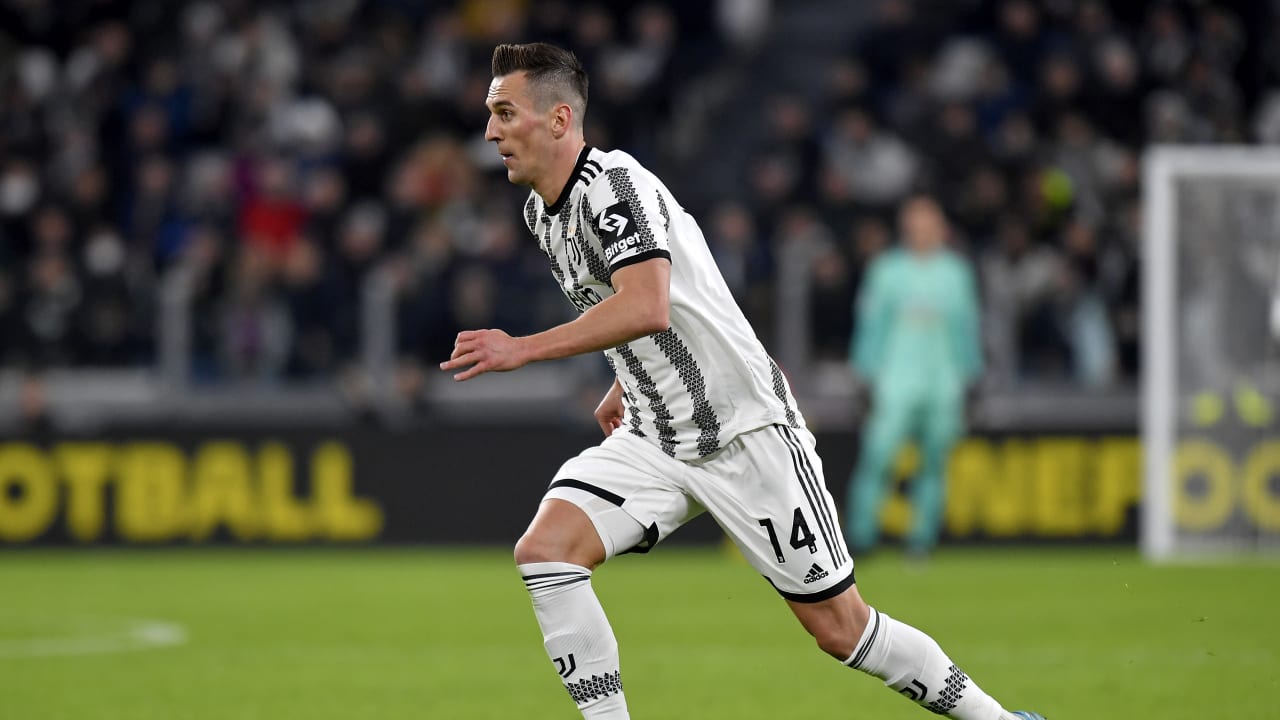 Arek Milik in azione in Juventus - Inter