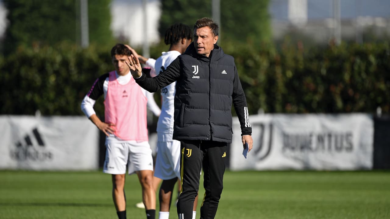 Massimo Brambilla in allenamento a Vinovo