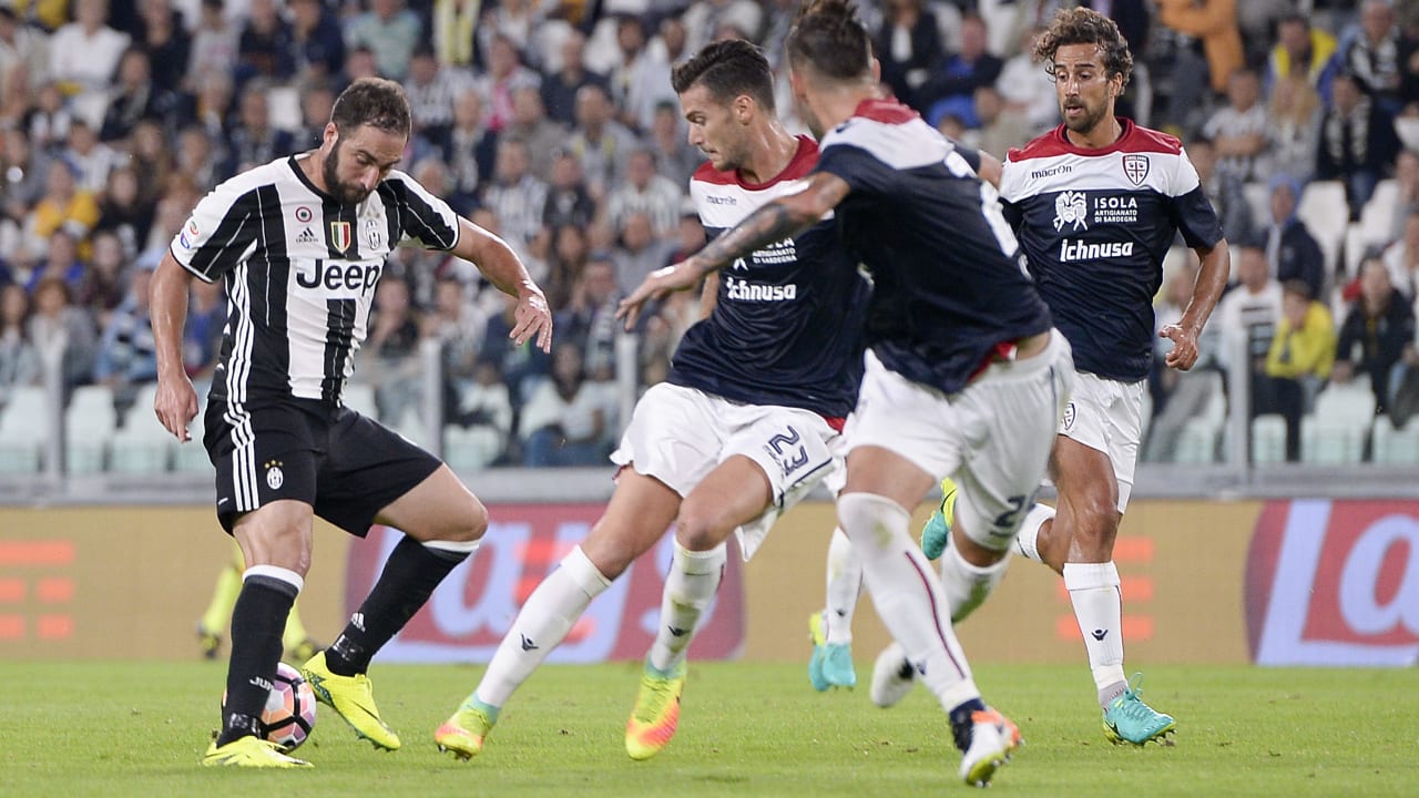 Classic Match Serie A | Juventus - Cagliari 4-0 16/17 Video | Juventus