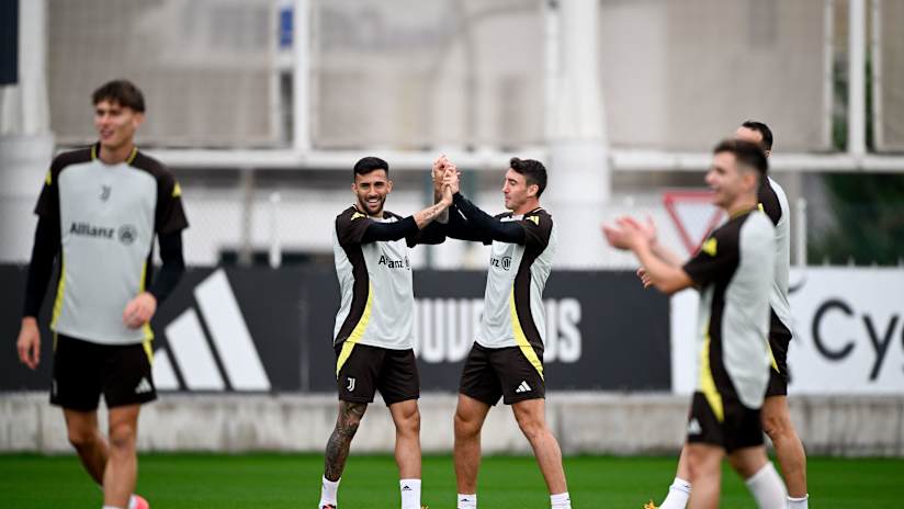 L'allenamento della Juventus alla vigilia della sfida di UCL contro il Lipsia