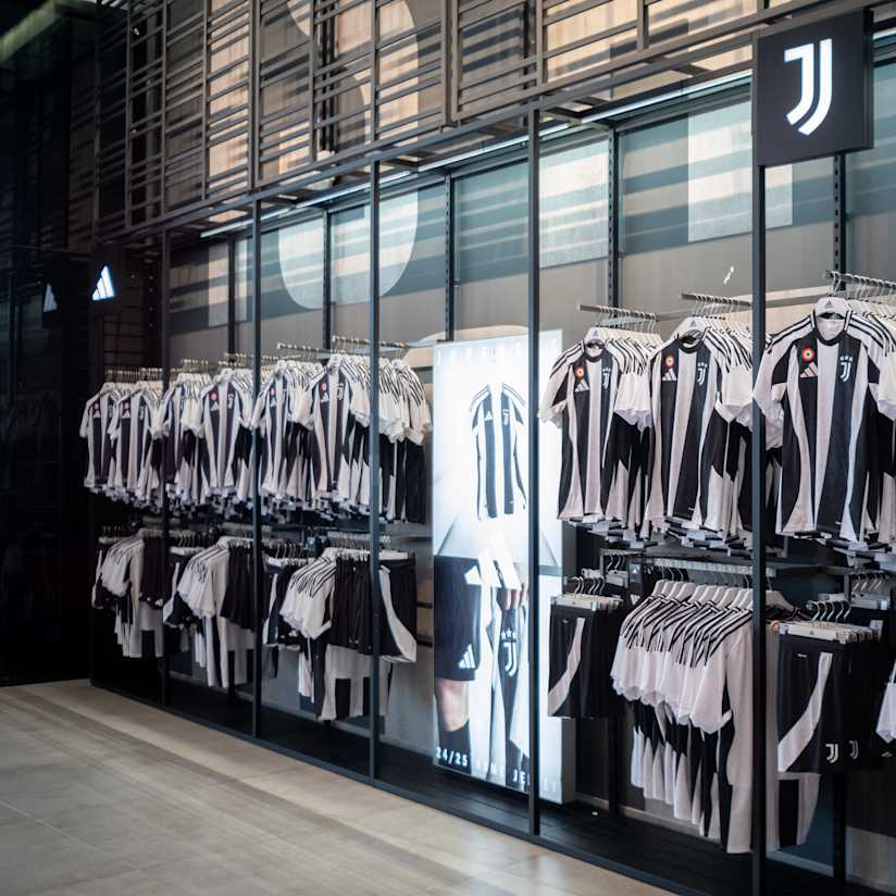 Juventus fc official store on sale