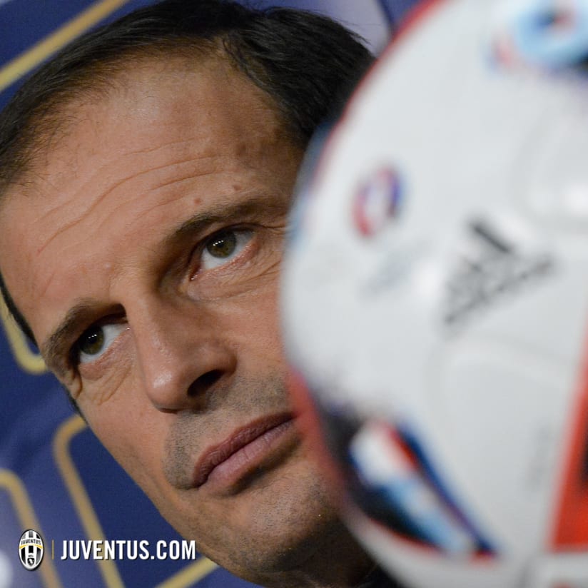 La conferenza stampa di Allegri e Pjanic a Melbourne