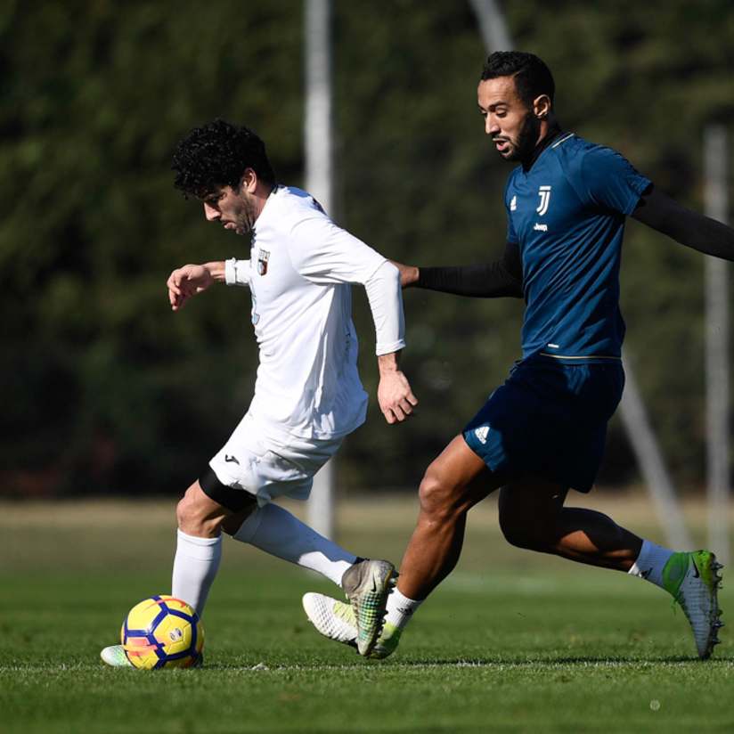 Latihan menjelang laga akhir pekan