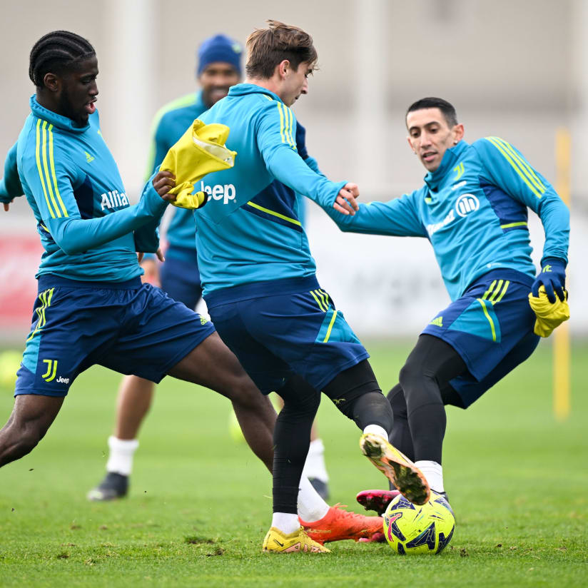 Pusat Pelatihan | Latihan sesi ganda jelang Coppa Italia