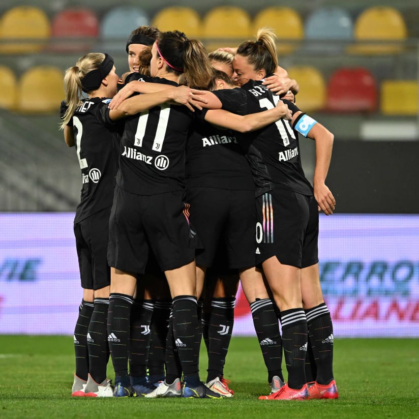 Juventus Women show nerves of steel in Super Cup semi-final