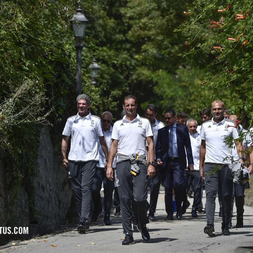 Juventus visit Villa Agnelli 