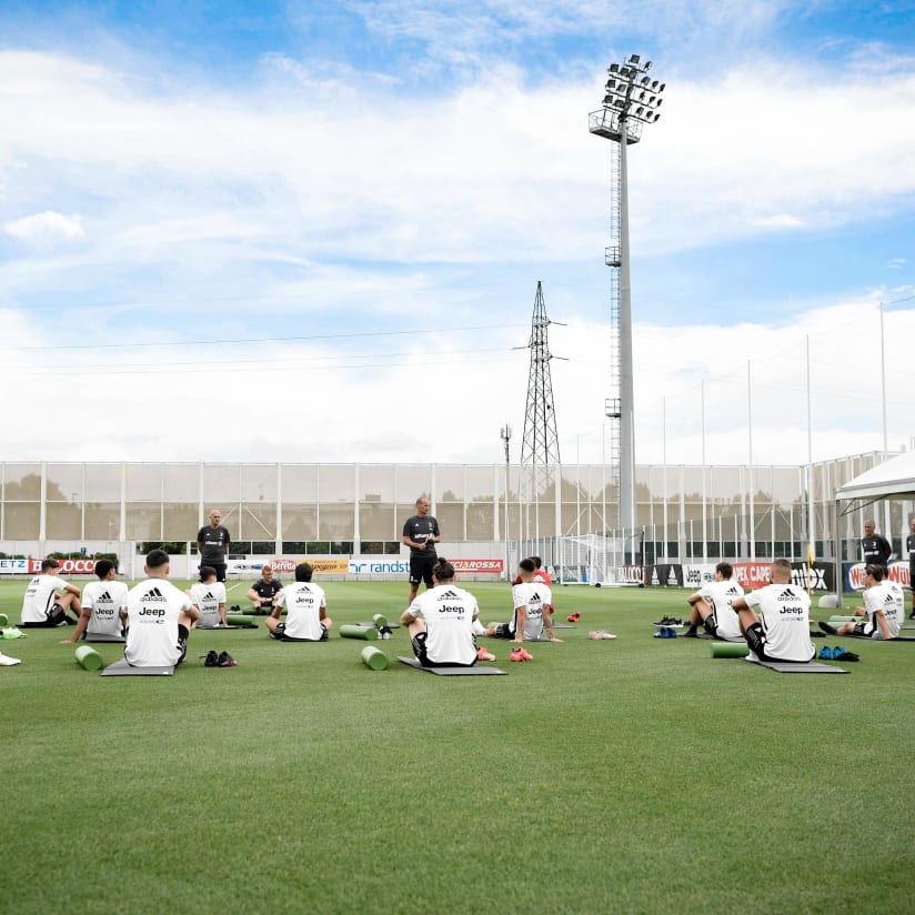 Gallery | Bianconeri's first training session
