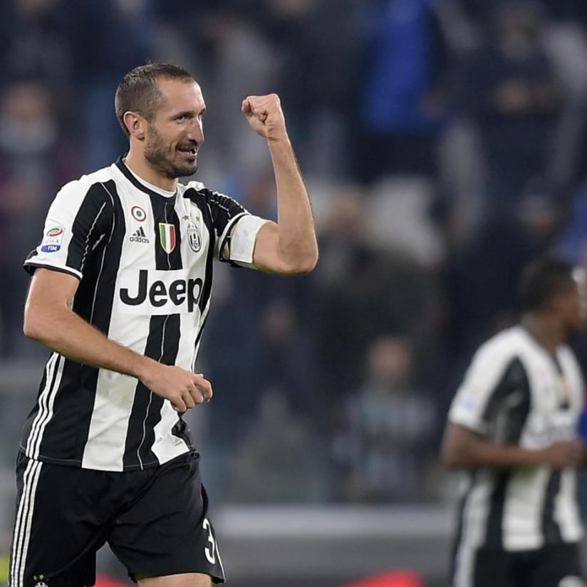 Chiellini allo Juventus Store di Milano