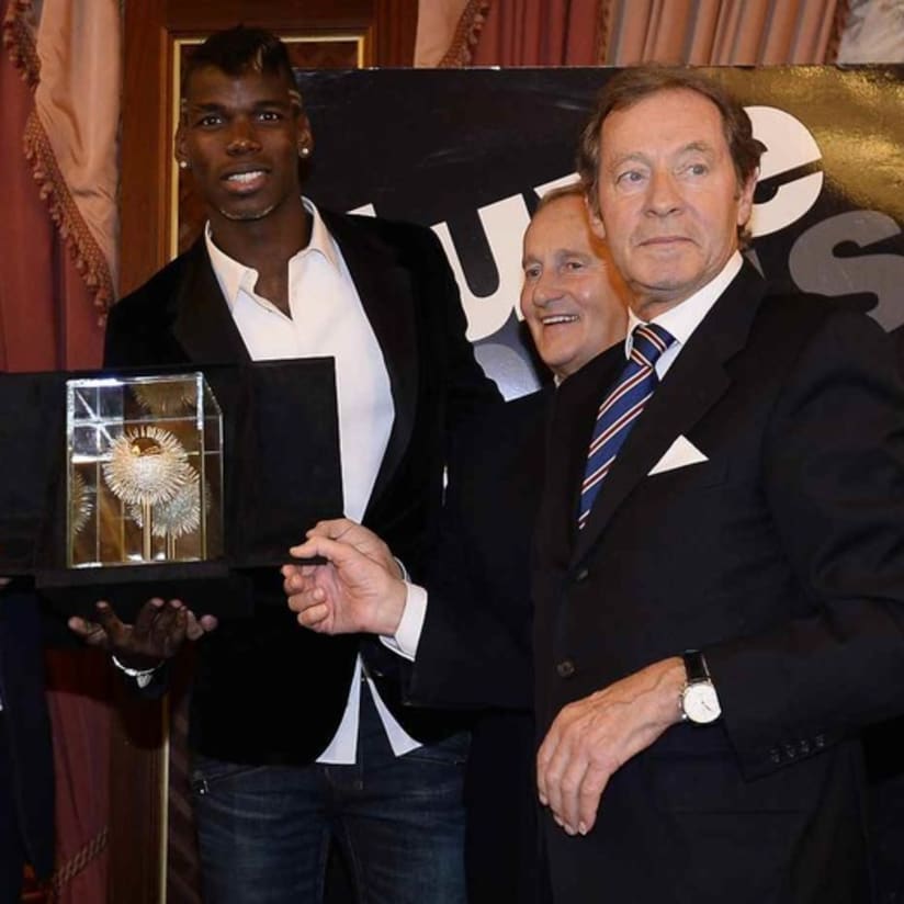 Pogba collects Castagna d'Oro prize