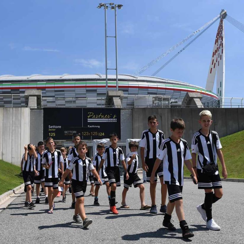 Lo Juventus Training Camp di Nizza visita Torino