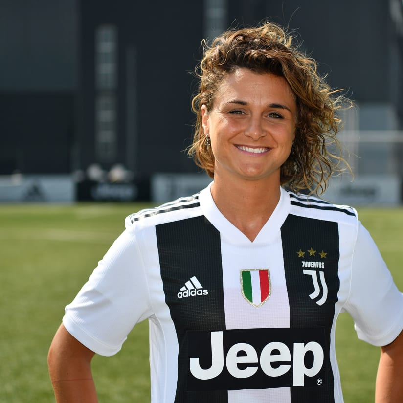 GALLERY: Cristiana Girelli joins Juventus Women