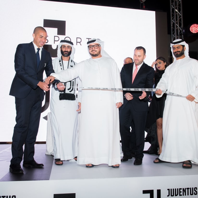 David Trezeguet inaugurates Juventus Academy Abu Dhabi!