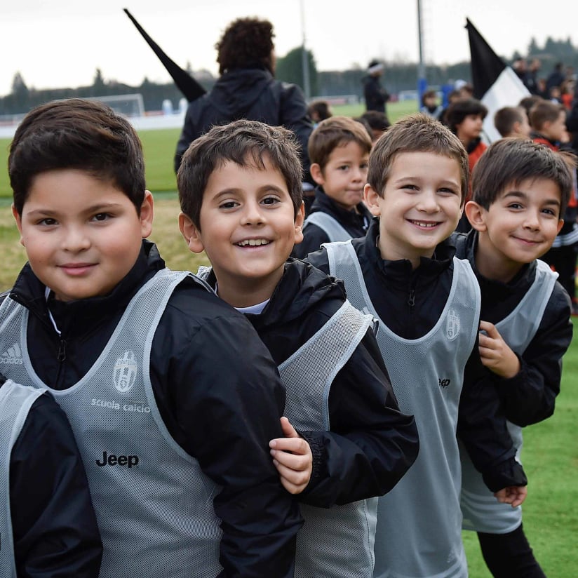 26 novembre: evento con le Scuole Calcio Juventus al campo "Ale&Rcky"