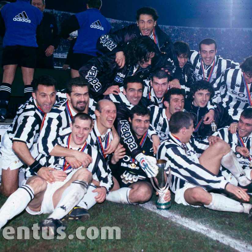 #onthisday: alziamo la seconda Supercoppa Europea