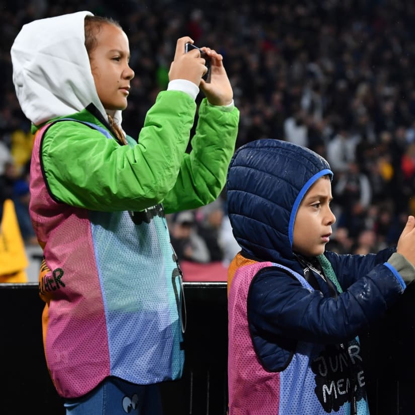 Junior Photographers pitchside for Juve-Cagliari
