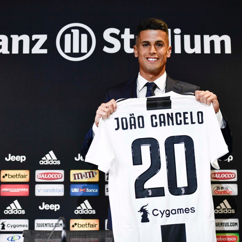 Cancelo: "Bangga menjadi Bianconero"