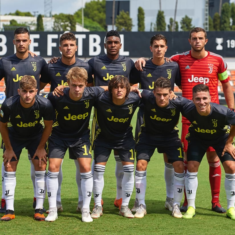 Youth League, Valencia-Juventus Gallery