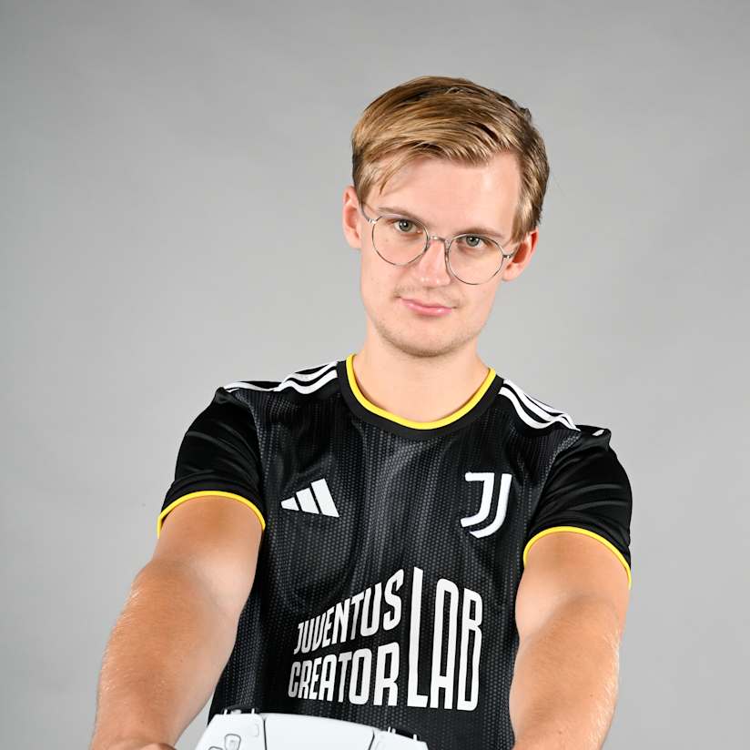 Strong first showing for new Juve esports player Ollelito