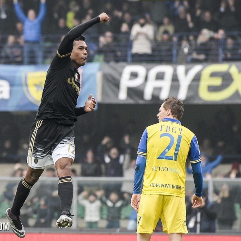 Alex Sandro credits team-mates for stellar showing