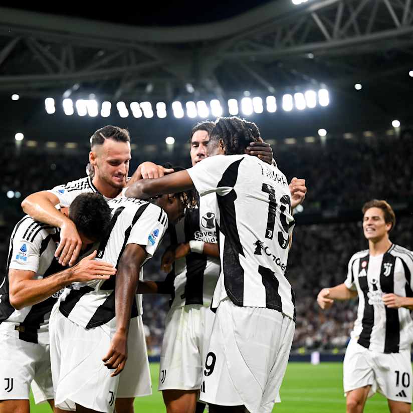 Juventus put three past Como